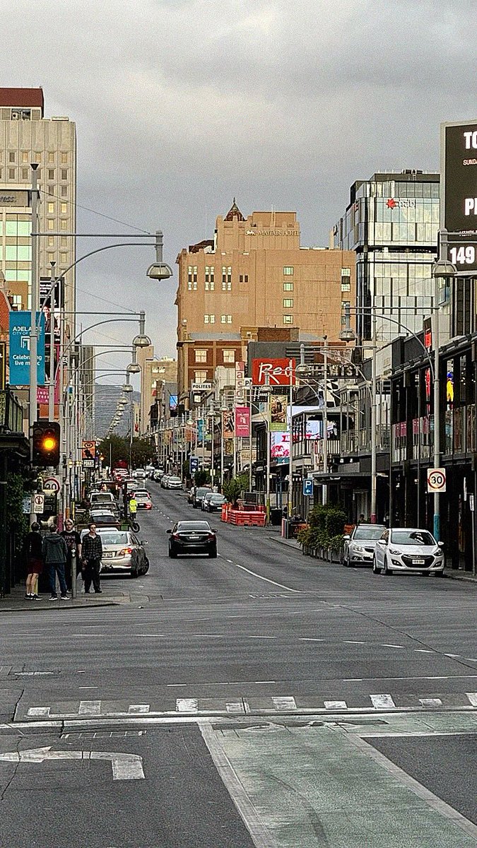 TazzyZap's tweet image. Pretty chilly in #adelaide lately and you know what the cold do, it makes you lonely and crave for some cuddles lol ☁️