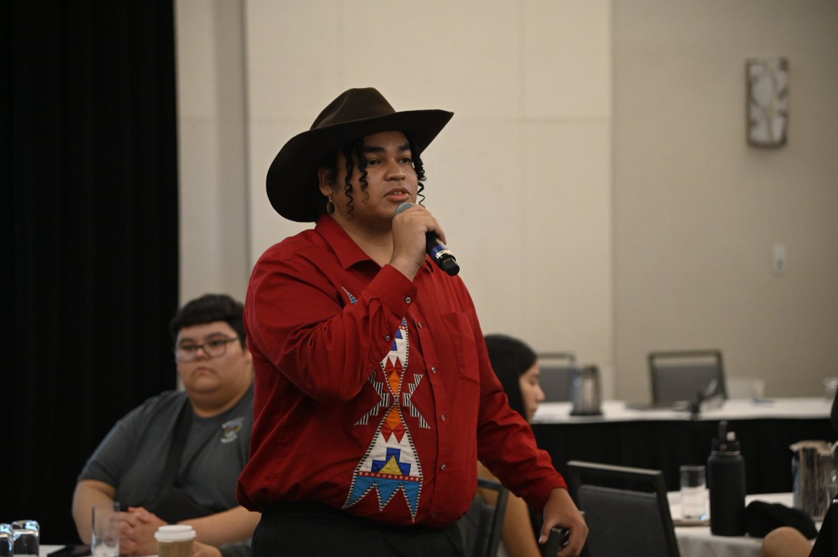 ChiefsofOntario's tweet image. First Nations Chiefs, Proxies, and technicians from Ontario gathered this evening to prepare for tomorrow’s First Nations Summit with Prime Minister Mark Carney, Cabinet ministers, and senior federal officials. The summit will focus on the path forward on Bill C-5 . Stay tuned.
