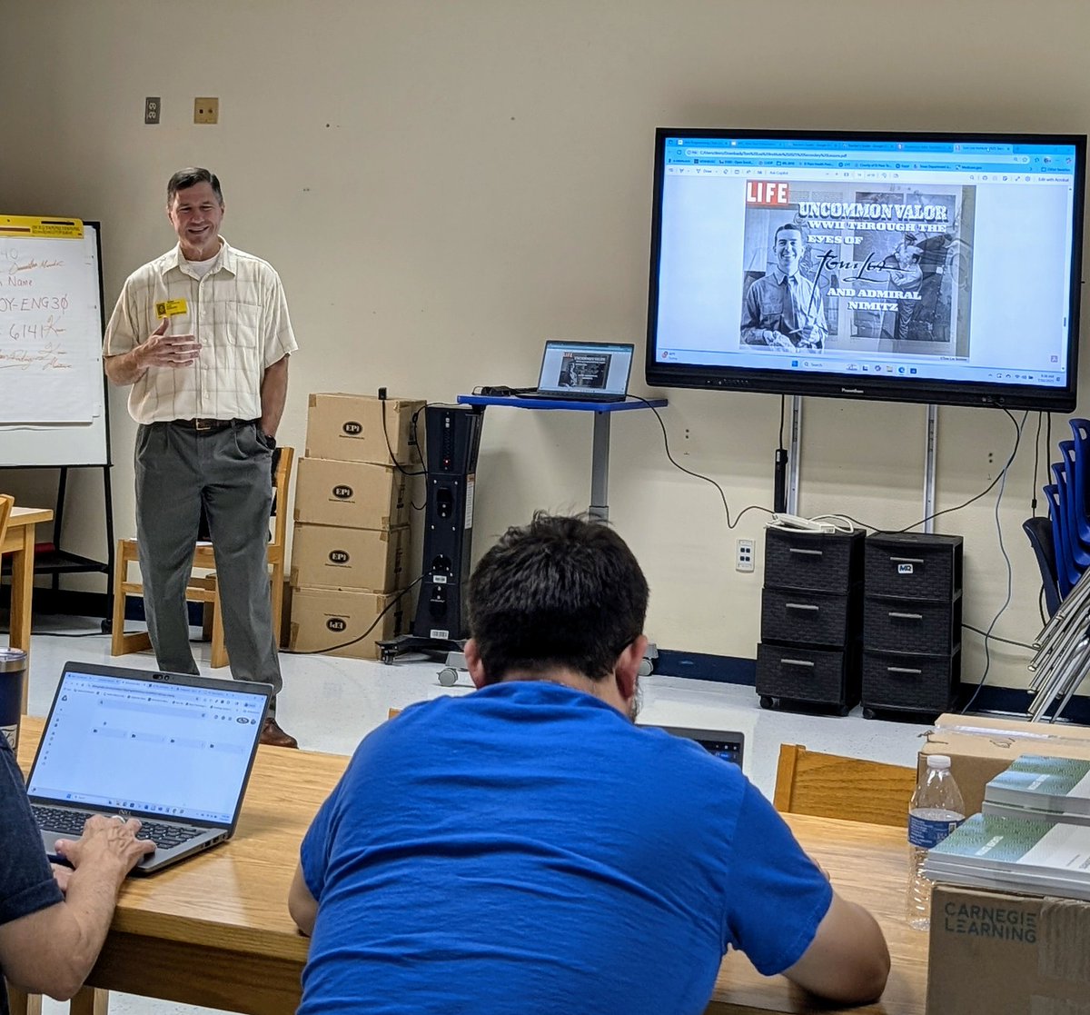 At SEHS, we’re strengthening our wings through intentional writing practices—unpacking the difference between writing to learn &amp; learning to write. Grateful to have <a href="/SFCDesrosiers/">Desrosiers</a> back, soaring in with <a href="/TomLeaInstitute/">Tom Lea Institute</a> resources for our SS team! #SanEliManoAMano #SEHStheBest