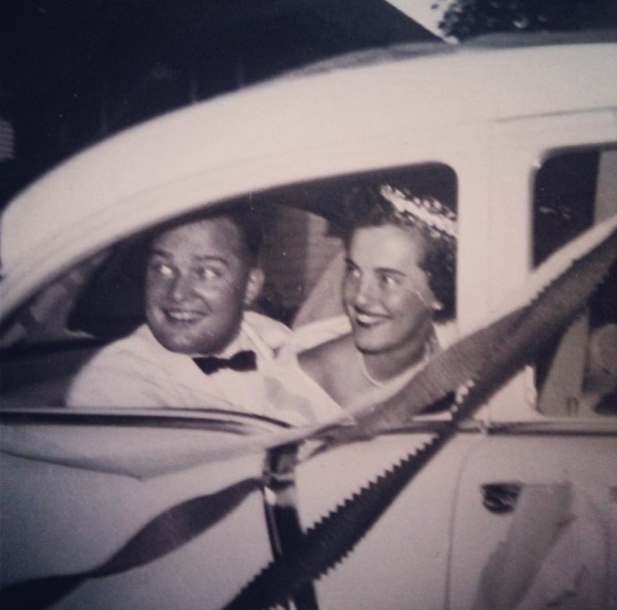 ErinMMaguire's tweet image. My grandpa, Gary Eugene Smith Sr., passed away yesterday at 93. He was a judge, legislator, husband, father, & the reason I got into politics.
I’ll miss him every day, but I’m so thankful he was ours. Yesterday he fell asleep here and woke up in God’s kingdom, with my grandma.
