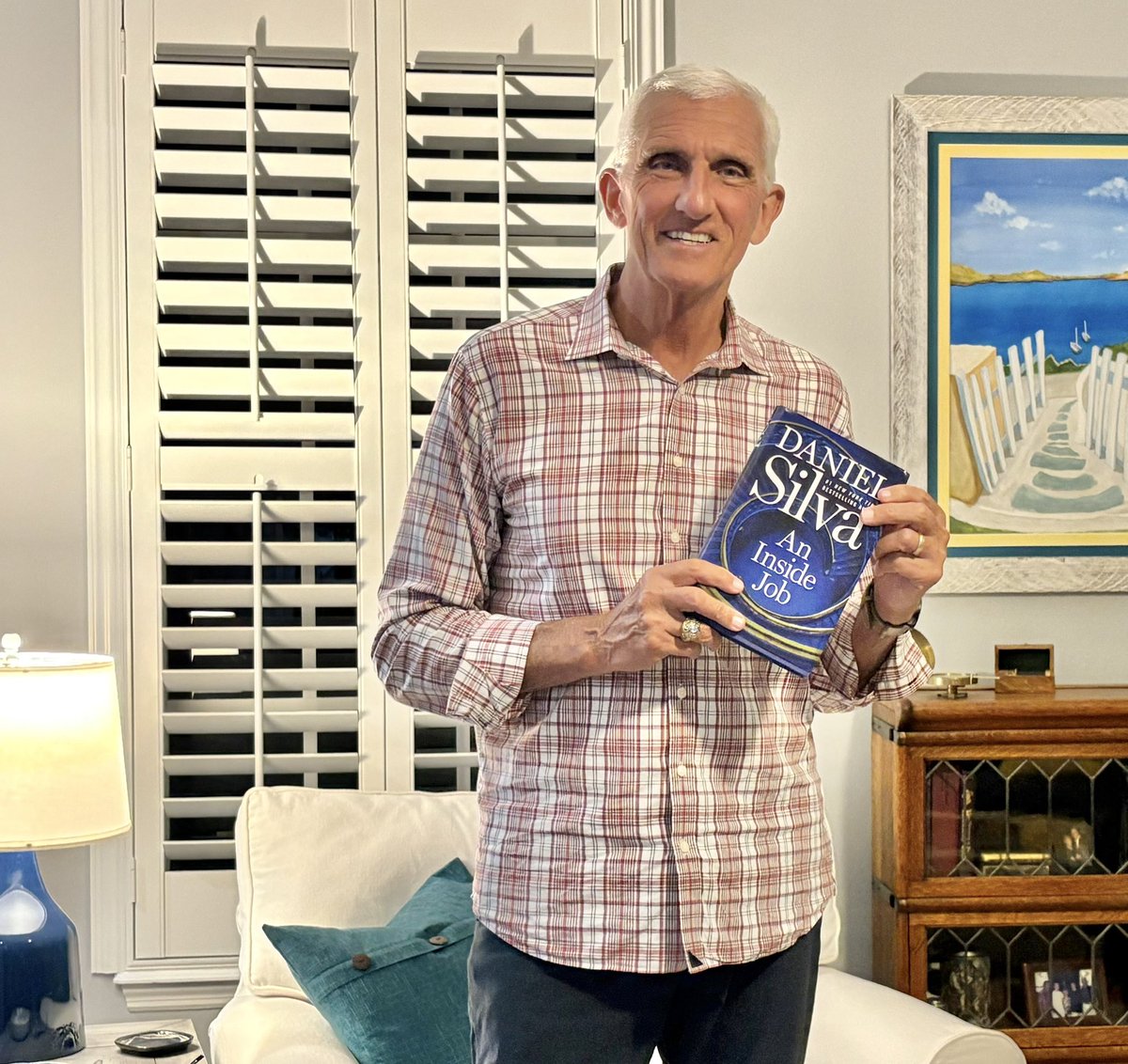 MarkHertling's tweet image. After 2 weeks away & a 14-hour flight home, what an awesome surprise in the mail! Thanks, @danielsilvabooks.bsky.social & @jamiegangel.bsky.social for sending this our way!!!
(Btw, finished The Black Widow on the flight…it’s currently #1 of the 24 I’ve read so far!)