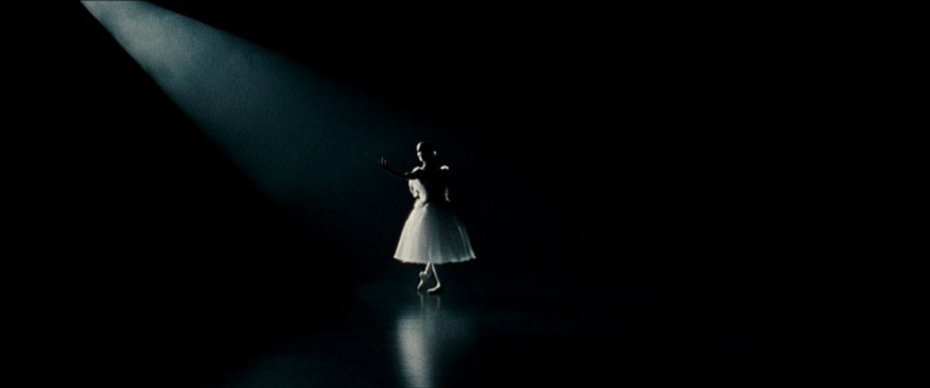 oneperfectscene's tweet image. black swan (2010) dir. darren aronofsky