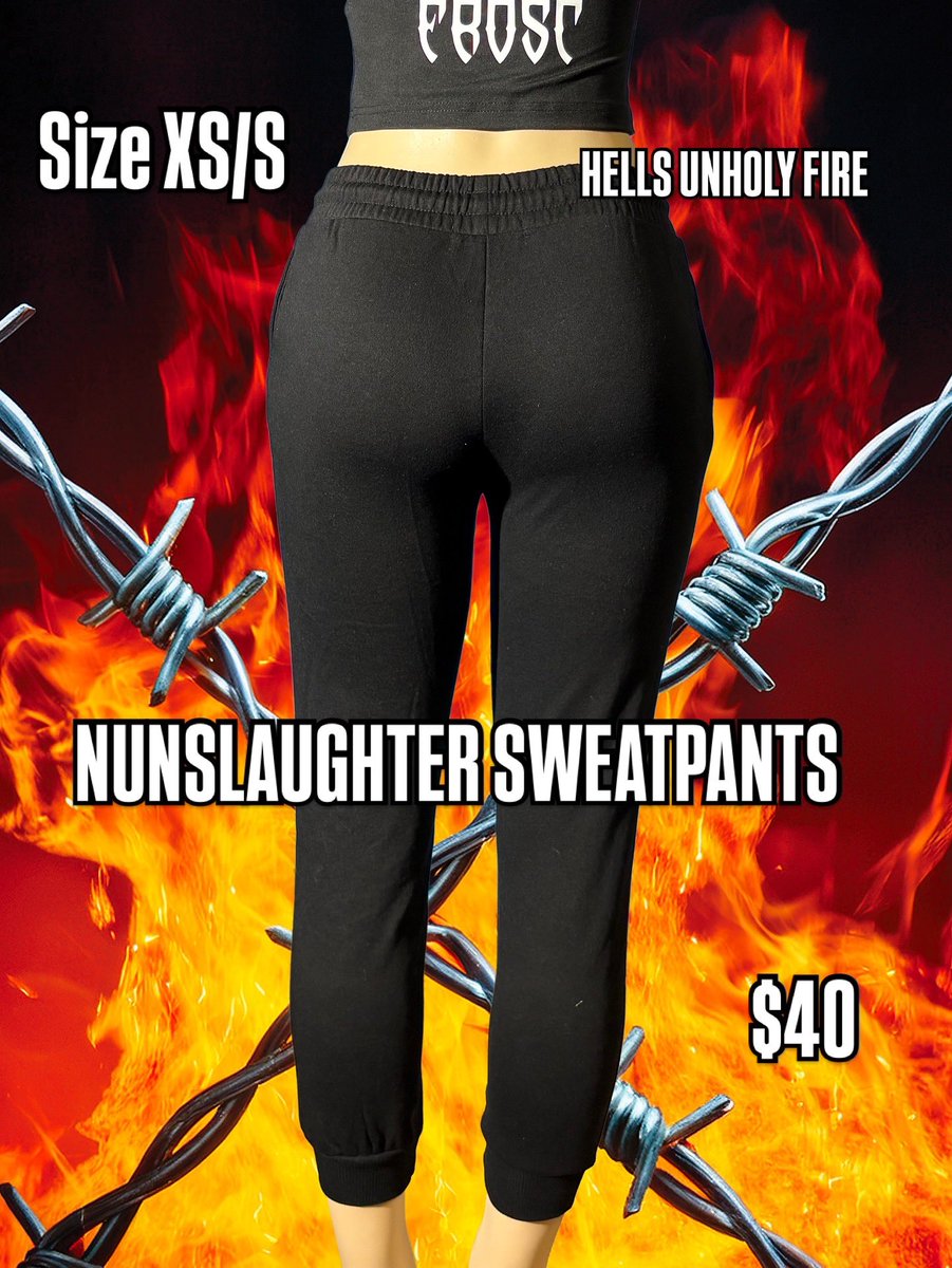 luna 🌙 (@satanicroyaltyy) on Twitter photo 