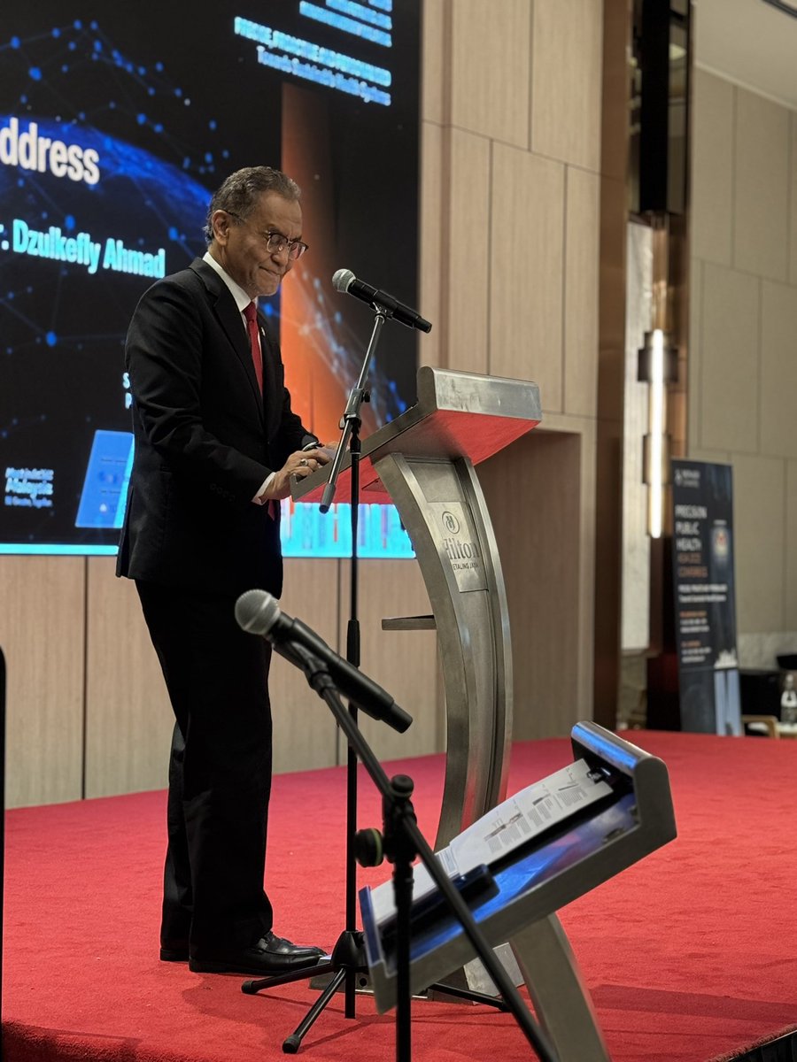 MonashMalaysia's tweet image. We’ve officially kickstarted our Precision Public Health Asia 2025 Conference with a powerful keynote by Yang Berhormat @DrDzul! 🎉
#PPHA2025Conference