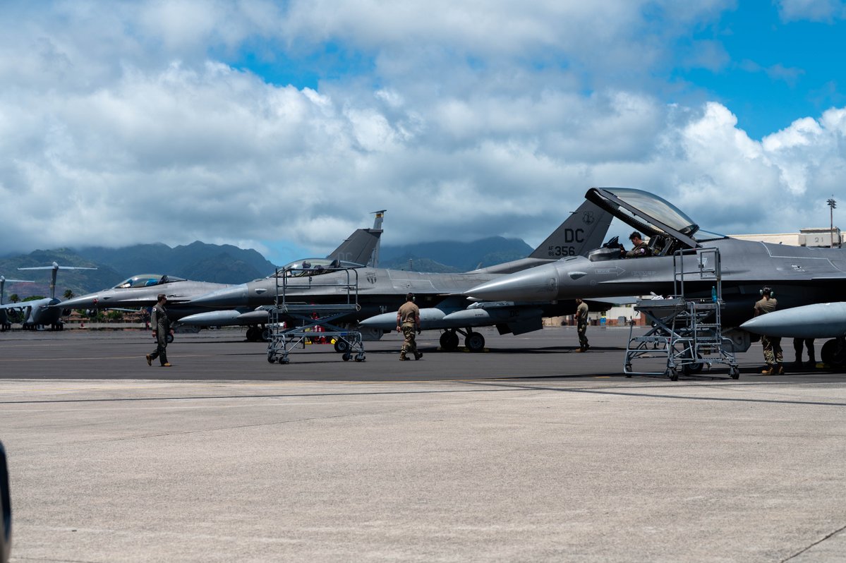 PACAF's tweet image. Over the last week, U.S. Pacific Air Forces accomplished a rapid, mass deployment and reception of personnel, equipment, and aircraft to multiple locations in the Indo-Pacific theater of operations for Exercise #REFORPAC25.
⬇️ Click below to learn more.
bit.ly/3GRDJD1
