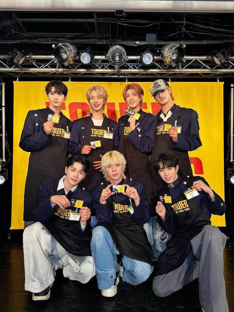【#タワ渋イベント】

一昨日 #NEXZ Japan 2nd EP『#One_Bite』
リリース記念 全員名刺お渡し会 を開催！

メンバーの皆様よりタワレコエプロン姿の
素敵なお写真をいただきました📷💫

ご参加いただいた #NEX2Y の皆様、
ありがとうございました！
 
#タワ渋NEXZ
<a href="/NEXZ_official/">NEXZ</a>
