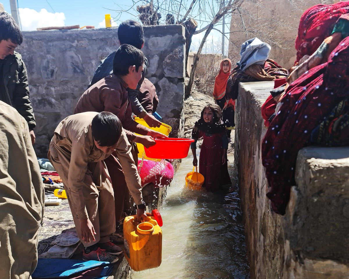 Kabul is facing an unprecedented #WaterCrises. Water levels have dropped significantly, putting 6M residents at risk.

Tackling this crisis needs large-scale investment, strong collaboration, &amp; increased public awareness on water use &amp; management.

#Water is life. Let’s act now.
