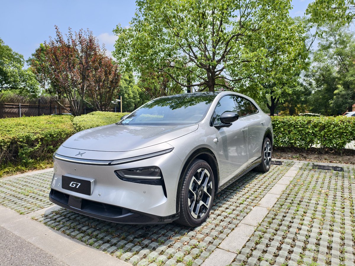 ArthurShen's tweet image. Today I was invited to test drive the XPeng G7. Let’s see how well this car, equipped with three Turing chips, performs in intelligent driving. #XPENG #G7 #AI #selfdriving #GPT #ElectricCar