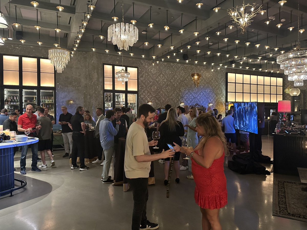 CoachElkin's tweet image. Awesome event last night celebrating an amazing organization 🇮🇱 @Athletes4Israel