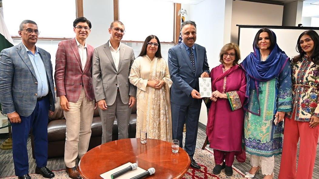 Pakistan Consulate General Chicago (@pakinchicago) on Twitter photo <a href="/PakinChicago/">Pakistan Consulate General Chicago</a> and OPEN-Chicago jointly hosted the seminar โPakistan in Focus: Celebrating Culture, Media, & Creativity.โ CG Tariq Karim & HUM TV Founder & President Ms. Sultana Siddiqui highlighted Pakistanโs rich cultural heritage, creativity, & vital role of media. <a href="/PakinChicago/">Pakistan Consulate General Chicago</a> and OPEN-Chicago jointly hosted the seminar โPakistan in Focus: Celebrating Culture, Media, & Creativity.โ CG Tariq Karim & HUM TV Founder & President Ms. Sultana Siddiqui highlighted Pakistanโs rich cultural heritage, creativity, & vital role of media.