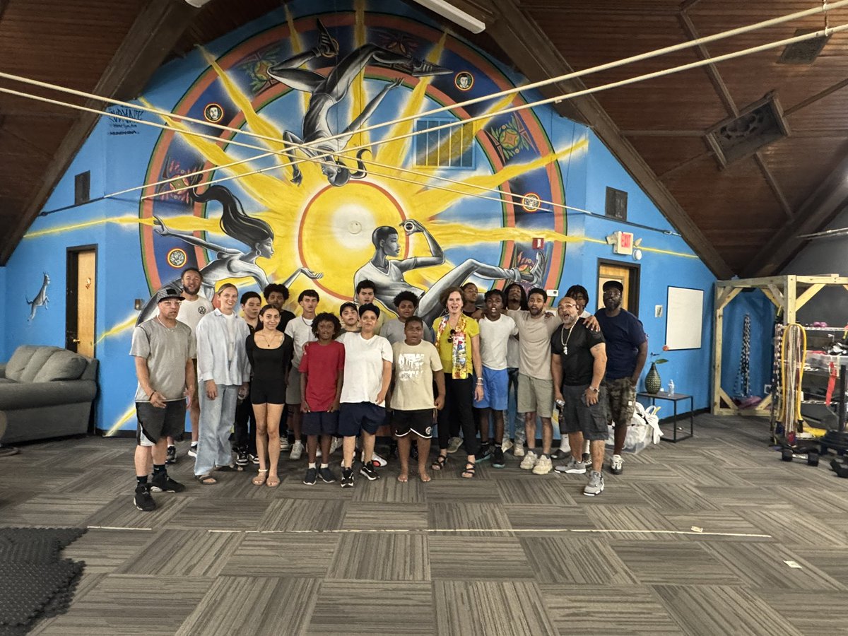 PatriciaFahy46's tweet image. I had a great day out in Amsterdam and Montgomery County! This morning, I toured Amsterdam Workforce Solutions’ Career Center and learned how they’re connecting folks to high demand issues and careers.
Then I stopped by the River Ridge Living Center’s Annual Carnival to meet…