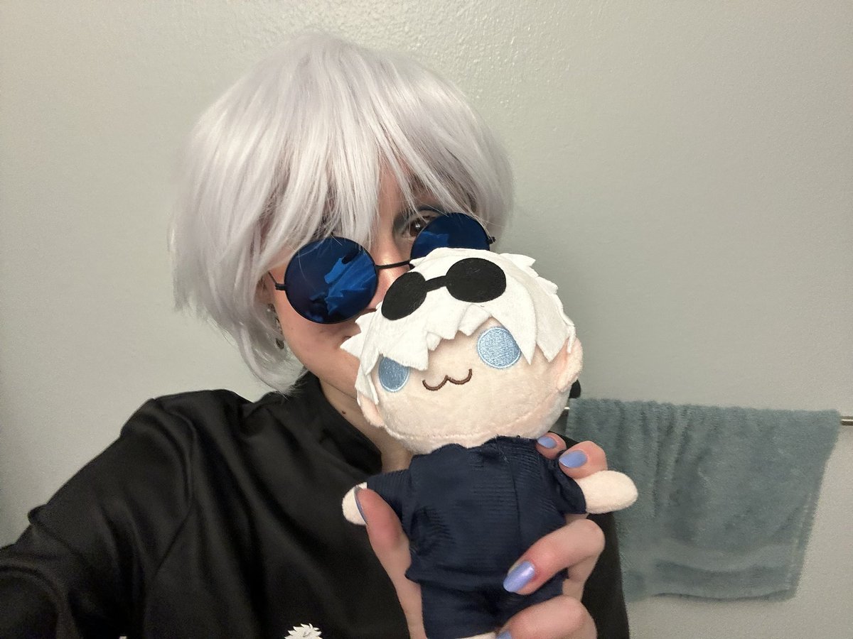 sugarbbysatoru's tweet image. gojo² ♾️🤞🩵

we&apos;re ready for the hidden inventory movie!! i put on water-proof mascara for when i cry in the theatre 😭😩
