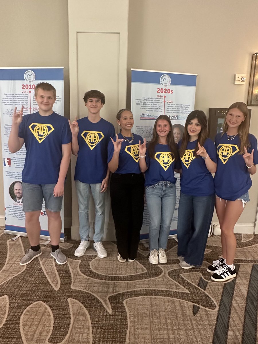 AHISD's tweet image. Six of our AH-mazing seniors spoke on a student panel for school leaders across the state! We are so proud of how they shared their voices and stories for the Texas Association of School Administrators Leadership Summit alongside their peers from Channelview ISD. #MulesUp!! 🐴🆙