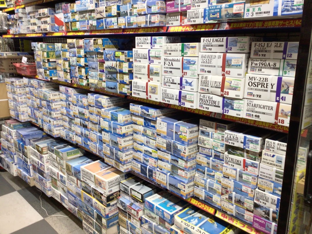 m_nisi3's tweet image. メディオ!西市は
キャラプラだけのお店じゃありません!
零戦やF-15イーグルなどの有名機から
最新鋭のF-35ライトニングIIなど
各種航空機プラモが充実しています!
ぜひ店頭にてご覧になって下さい!
買取も大募集中!
#メディオ西市 #プラモデル #スケールモデル
#ハセガワ #ファインモールド