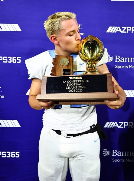 CVanWinkle2026's tweet photo. 43 days till the first game of our senior season. Can’t wait to make another run for State with my brothers.
#statechamps #football #brothers #brotherforlife #football #4astatechamps #micamountainfootball #champs
@BSchmidt2026 @Riley_no13 @MicaMountainFB @Riggo4456 @jaidyn_crist @DPancost2026 @C_Hangartner1
@gridironarizona @4_kicking @SOAZFootball @MicaMountainFB @MichaelWoosley @jaycampos7