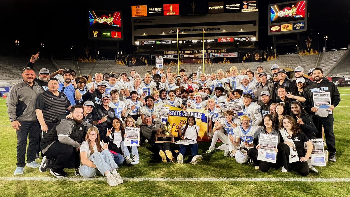 CVanWinkle2026's tweet photo. 43 days till the first game of our senior season. Can’t wait to make another run for State with my brothers.
#statechamps #football #brothers #brotherforlife #football #4astatechamps #micamountainfootball #champs
@BSchmidt2026 @Riley_no13 @MicaMountainFB @Riggo4456 @jaidyn_crist @DPancost2026 @C_Hangartner1
@gridironarizona @4_kicking @SOAZFootball @MicaMountainFB @MichaelWoosley @jaycampos7