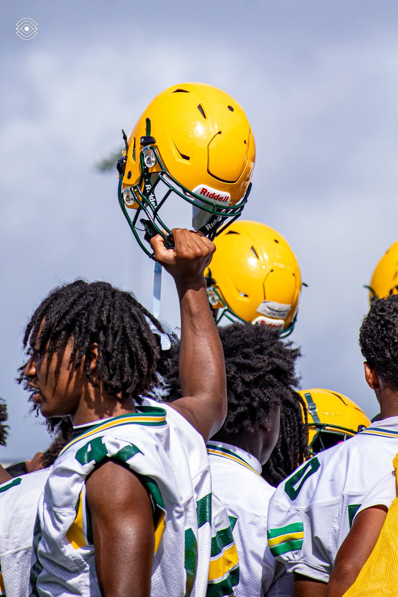 SVVikings_FB's tweet image. 7on7 @RBGatorFootball
📸 - @visionsbyemily
#ATC | #ForgingForward | #ATM