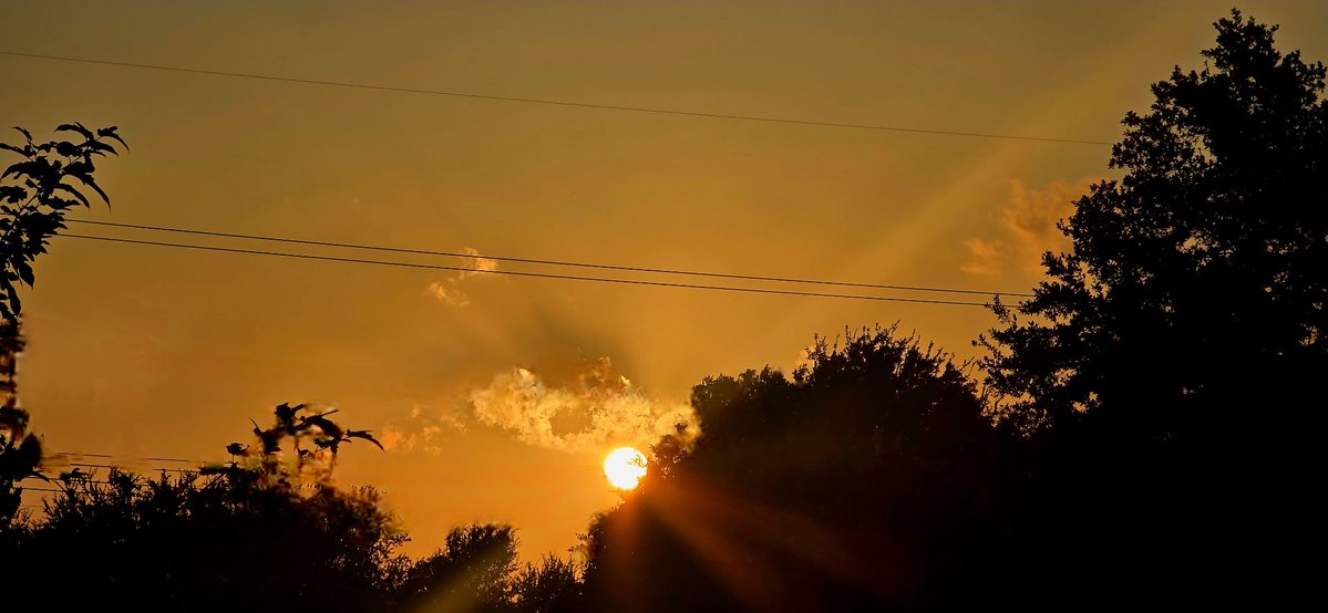 NormaOrtizRodr4's tweet image. Hermoso atardecer en Frisco,Texas. Linda noche. ππ»πππ» @@DeborahTiempo @adamonzon @SLopezTiempo @EliRobainaTV @Carlostoletv @carlosomartv @rcortestv2 @CycloforumsPR @KevinDelbrey @hectorroldantv @SusanSoltero @TWAPuertoRico @Zona_del_tiempo @JoeMartinezTV