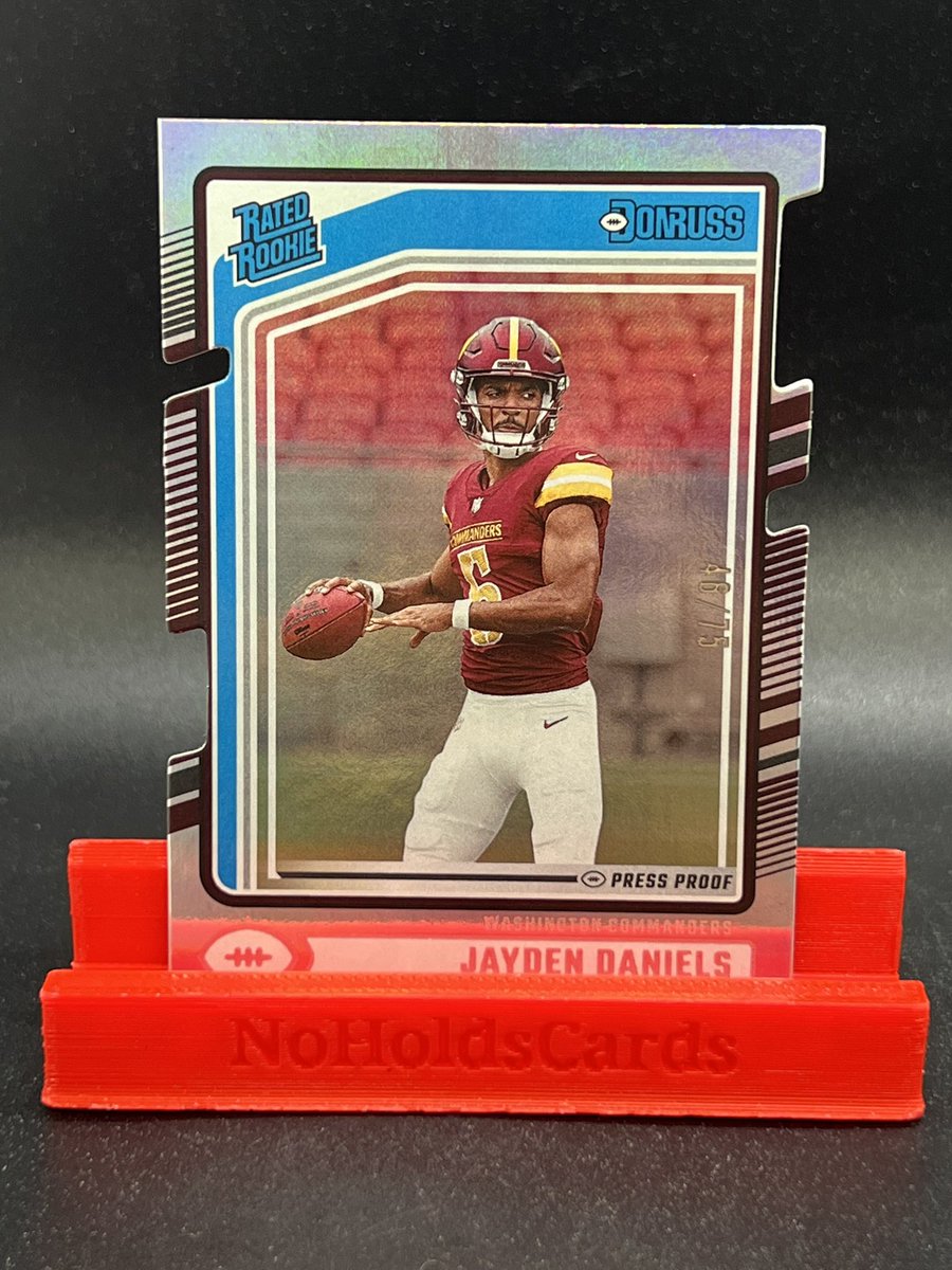 #NOHOLDSALE🐻 

$130

JAYDEN DANIELS DONRUSS SILVER ROOKIE DIECUT /75 

Reposts and Tags Appreciated 🤝