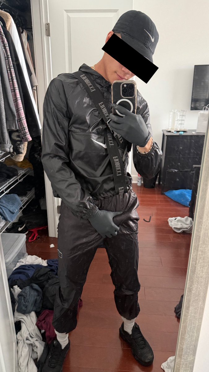DudeNylon's tweet photo. You’re cooked bro 🤣 https://t.co/Iqv4LSptkx