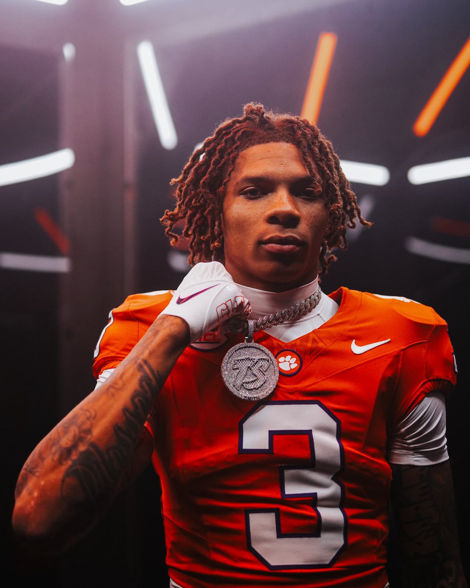 DbkTristan's tweet image. Year 4🐅. #JUCOPRODUCT