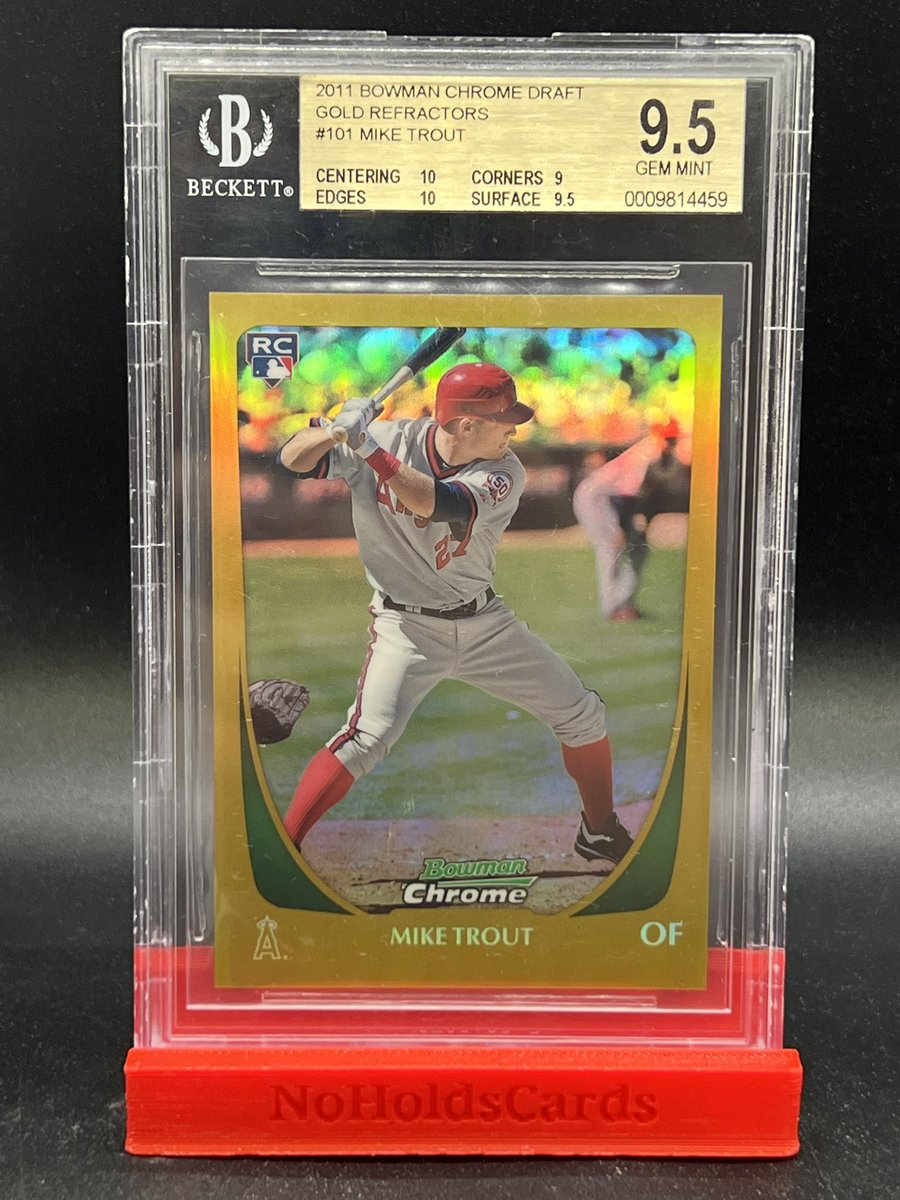 #NOHOLDSALE🐻 

FINAL CARD OF THE NIGHT 🐟 

$3800

MIKE TROUT 2011 BOWMAN GOLD ROOKIE /50 BGS 9.5

Absolutely outrageous subgrades 

Reposts and Tags Appreciated 🤝