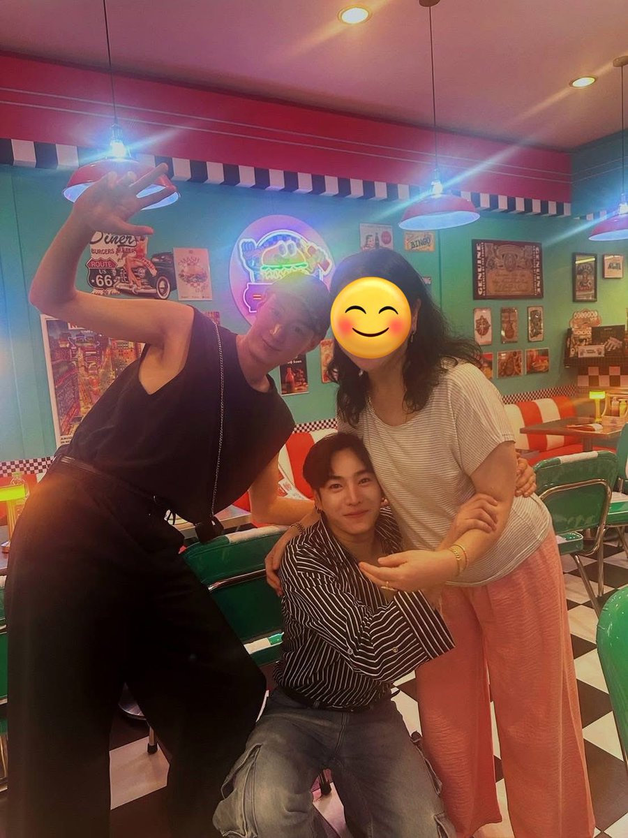 น่ารักกกกกก ตัวเล็กตัวน้อยมากกก😍
<a href="/peckpalit/">Peck Palit</a> 
#เป๊กผลิตโชค
#PeckPalitChoke
Cr:คุณเปรม