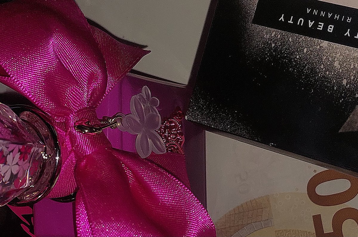 monawarwinters's tweet image. now this is what a bad btch like me likes to wake up to!!! #TAKENOTES