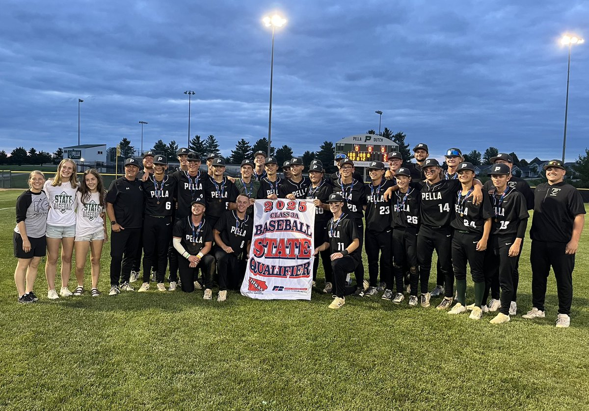 ⚾️ FINAL: #2 Pella 5, Clear Creek-Amana 2

This was a battle. Dutch got some insurance runs late and are heading back to state for the third time in four years. Isaiah Kettler goes 2-for-3 with 2 2Bs and 2 RBIs and picks up the save with 2 Ks.