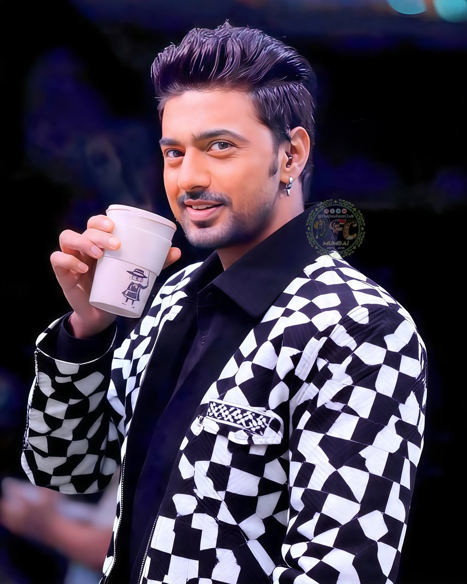 TheDevFansClub's tweet photo. Good Morning @idevadhikari Da & #Devians 😊 https://t.co/MJw7eM4xr0