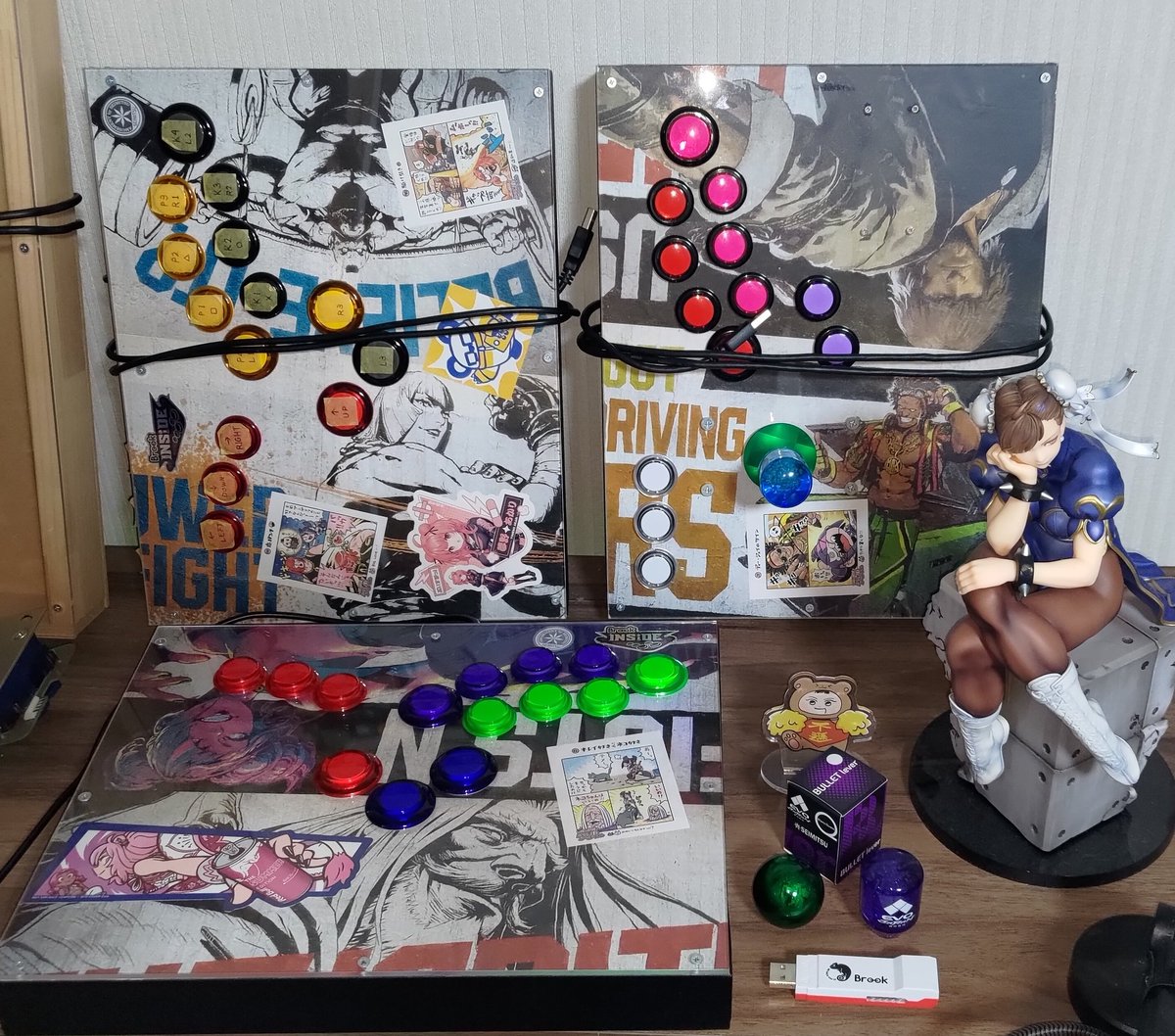 saba3drj_r's tweet photo. 固定用
自作アケコン＆レバーレス
レバー＆ボタンはセイミツ工業 https://t.co/QE6Vrhielp