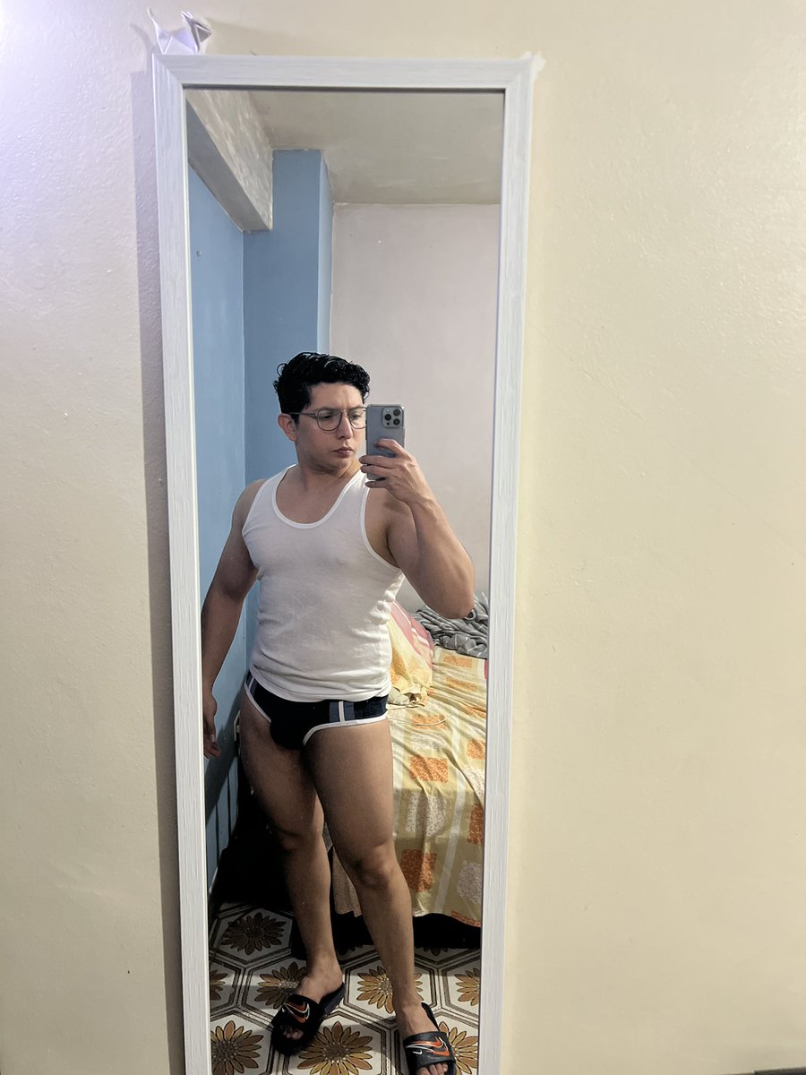 Edcorde2's tweet image. Baño ✅
Skincare  ✅
Pijama ✅
Hora de dormir 😴