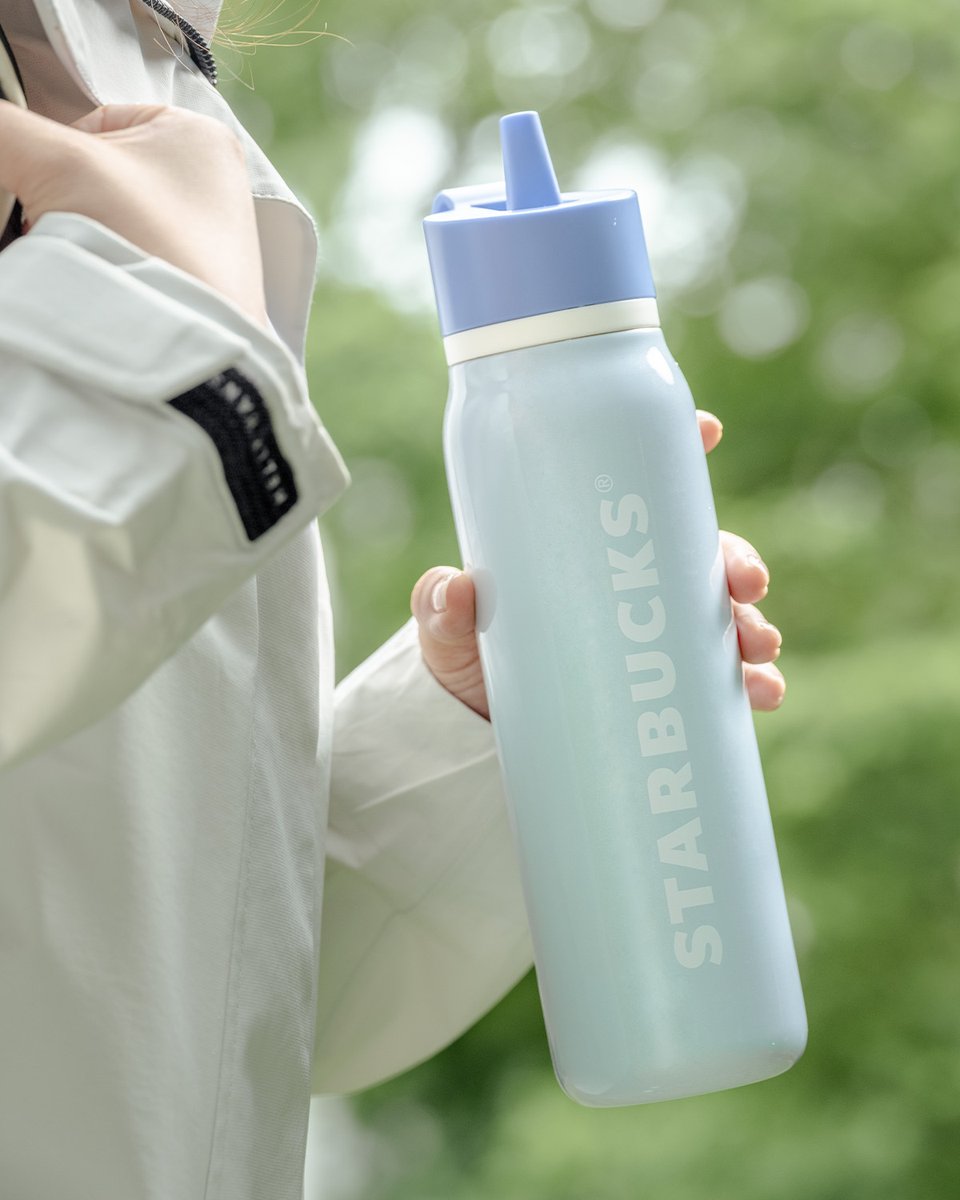 On and off the court. 🎾

The new Dreamy Hues collection is here to match your active days with soft, calming pastels that keep you hydrated.

Get yours today!