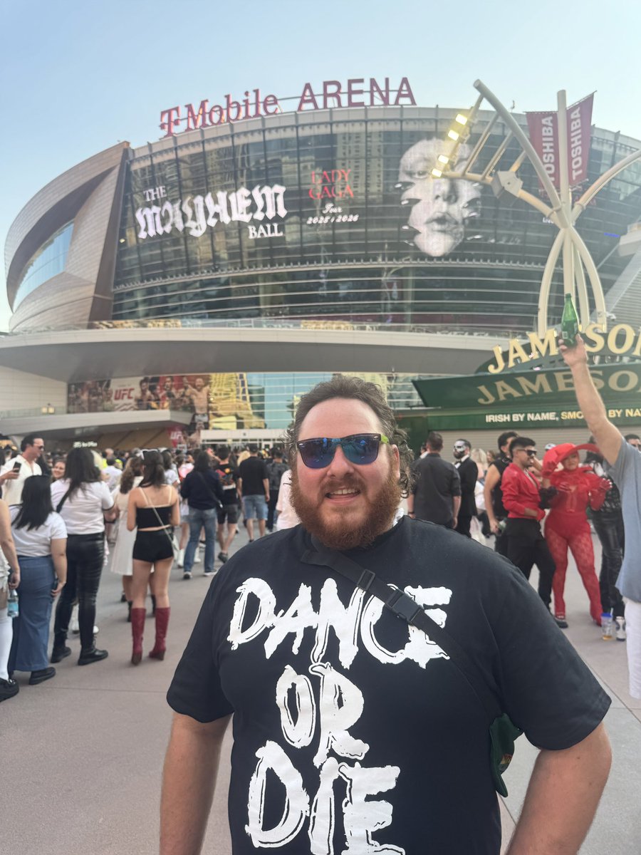 Mayhem Ball <a href="/ladygaga/">Lady Gaga</a> 

If I don’t post ever again, assume I did not dance.