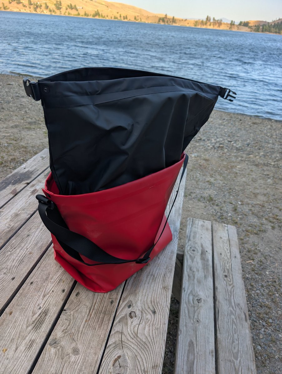 DaveMattson's tweet image. Discovered a shop/factory eqpd in Twisp, WA (a pretty remote town) right next to a DCFC, making these awesome bulletproof gear bags. I got one that converts from an open bag to a dry bag - made out of whitewater raft type material and rivets. @EqpdGear or eqpdgear.com/collections/ba…