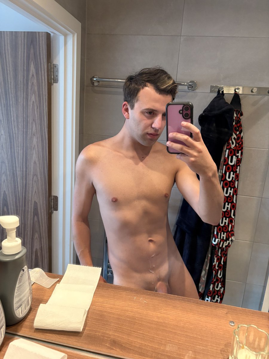 Chris tweet media