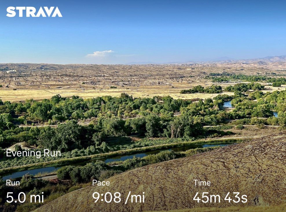 SCMountainGoat's tweet image. Heat training:
5 miles - 97 degrees.
Bakersfield Bluffs.