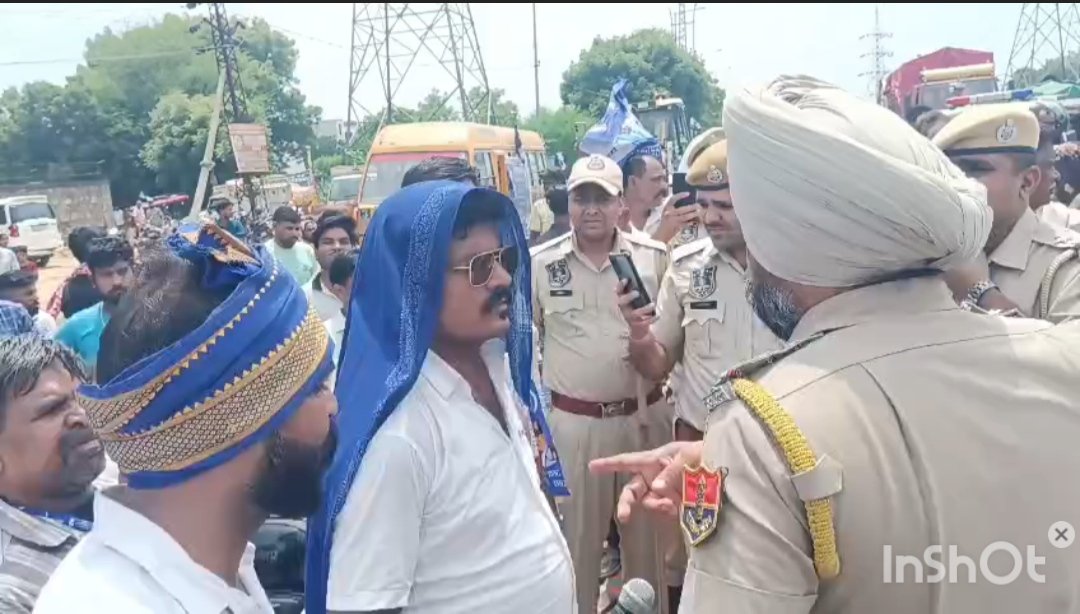 चंद्रशेखर मौर्य (@csmorya_aazad) on Twitter photo #फिर_आ_हा_हूँ
#विधानसभा_क्षेत्र_सांगानेर_में_पूरी_ताकत_के_साथ #जल्द_ही_तारीक_की_घोषणा_करेंगे_भीम_आर्मी_आज़ाद_समाज_पार्टी_राजस्थान_के_सभी_सभी_तैयार_रहे
#जब_तब_भजनलाल_का_गुरूर_तोड़ेंगे_नही
#भीम_आर्मी_आसपा_वाले_छोड़ेंगे_नही
<a href="/BhimArmyChief/">Chandra Shekhar Aazad</a>
<a href="/ASP4Rajasthan/">Aazad Samaj Party - Rajasthan</a>
<a href="/RajCMO/">CMO Rajasthan</a>
<a href="/PoliceRajasthan/">Rajasthan Police</a> #फिर_आ_हा_हूँ
#विधानसभा_क्षेत्र_सांगानेर_में_पूरी_ताकत_के_साथ #जल्द_ही_तारीक_की_घोषणा_करेंगे_भीम_आर्मी_आज़ाद_समाज_पार्टी_राजस्थान_के_सभी_सभी_तैयार_रहे
#जब_तब_भजनलाल_का_गुरूर_तोड़ेंगे_नही
#भीम_आर्मी_आसपा_वाले_छोड़ेंगे_नही
<a href="/BhimArmyChief/">Chandra Shekhar Aazad</a>
<a href="/ASP4Rajasthan/">Aazad Samaj Party - Rajasthan</a>
<a href="/RajCMO/">CMO Rajasthan</a>
<a href="/PoliceRajasthan/">Rajasthan Police</a>
