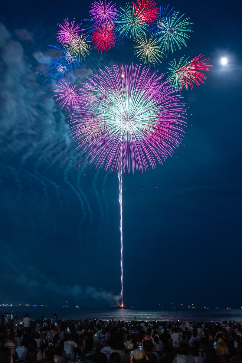 鎌倉花火大会中止が決定🥲🥲これは去年の🎆