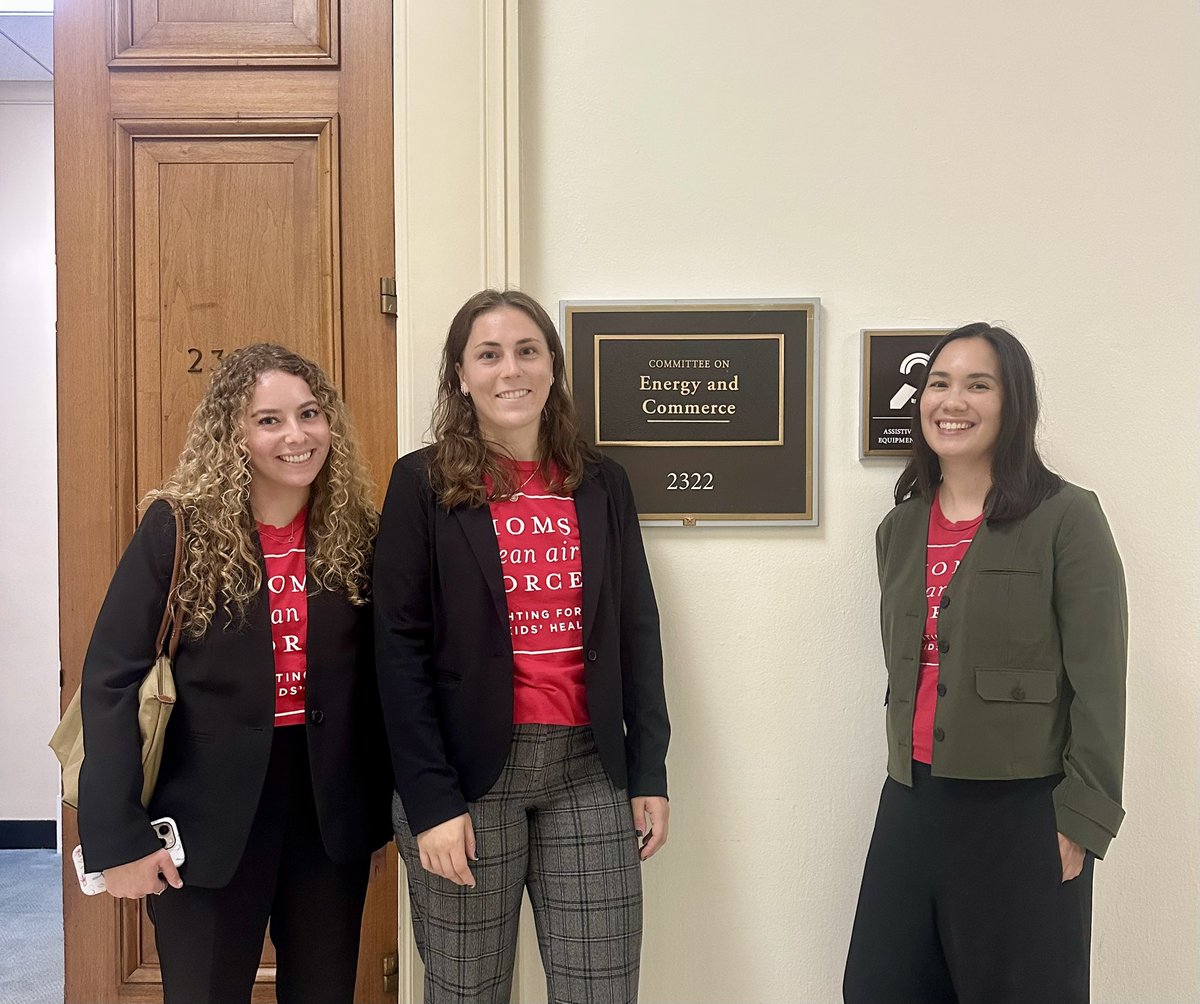 CleanAirMoms_DC's tweet image. Today we were @EnergyCommerce to make sure everyone knows that despite what the chemical industry says, “advanced recycling” is neither advanced nor recycling. It’s just incineration and must be regulated to keep our communities safe. Thank you @RepRaulRuizMD for standing up!