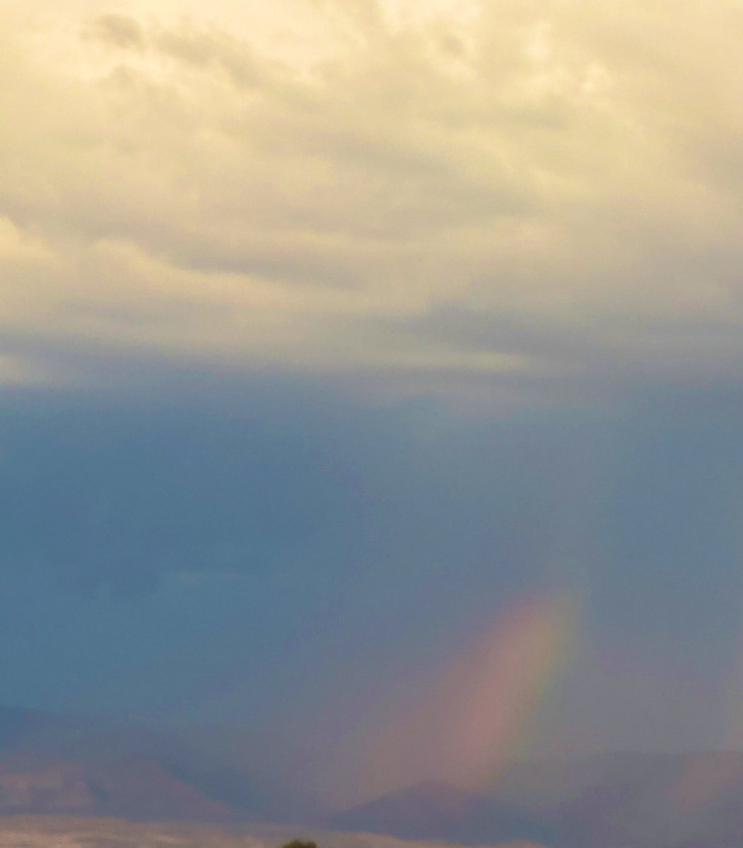 ESOTERIKA555's tweet image. Storm is a brewin ๐๐๐๐ and FIRE IN THE SKY ๐