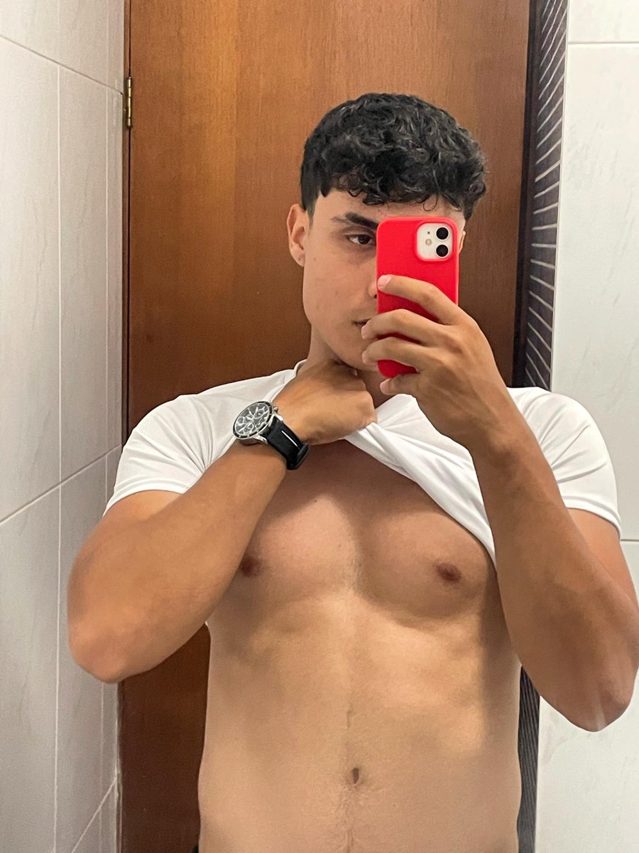 Quién me la chupa sudada?🥵

t.me/+juCSNnpERh41O…
Únete a mi canal gratuito 🍆🔥💦