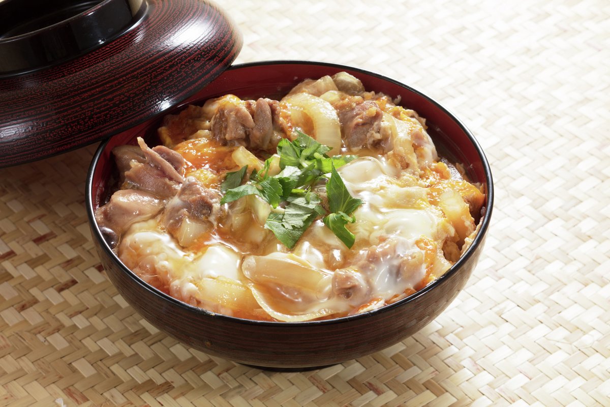 IBEX_promotion's tweet image. ＼福島グルメ３選のご紹介🩷／

🍜喜多方ラーメン
     多加水平打ち麵があっさりスープに絡んで絶品！
🍑あかつき(桃)
     糖度は高めでしっかりとした甘さがたまらない！
🐓会津地鶏の親子丼
　 ほどよい歯ごたえと地鶏の旨味が凝縮された一品！

次の旅行は福島で決まり😋✈