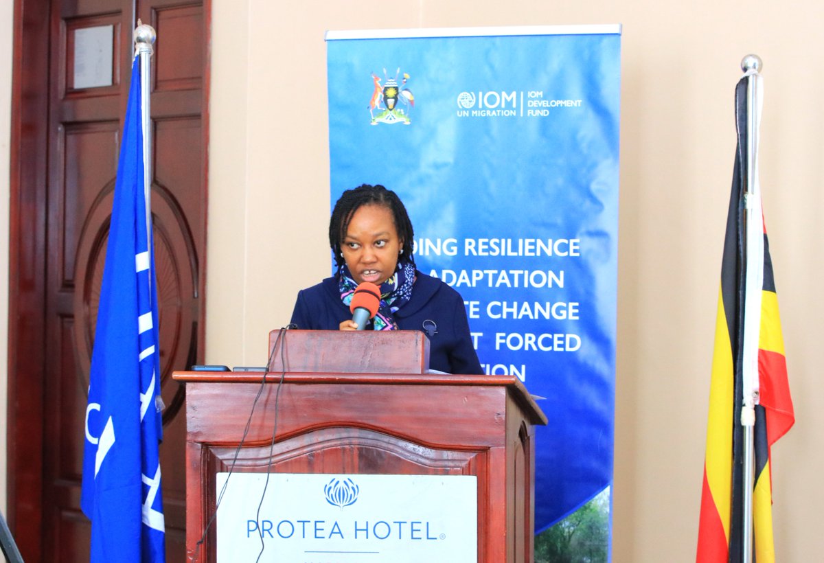 IOM_Uganda's tweet image. Happening Now: @min_waterUg, in collaboration with IOM Uganda, have convened stakeholders to validate the KDMECC National Implementation Plan. This pivotal framework sets the stage to address climate change's impact on human mobility in Uganda.