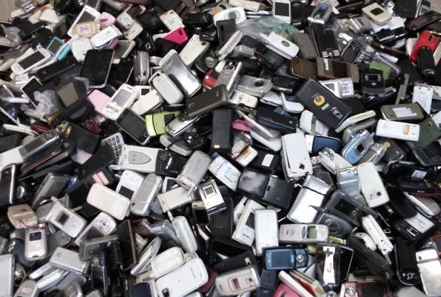 쌤한테 방학에도 DM으로 계속
피자 사달라고 할거면 폰 이리 내
…
그만 내

여름방학, 쌤들을 위한
도미노의 깜짝 선물🎁

이번주 금토일 방문 포장 주문 시
2판까지 50% 할인!
반값으로 신제품 랍스터 슈림프 파스타 먹자!
📍bit.ly/44Mxmc1

[도미노피자 35주년 이벤트]
인용, RT = 🍕3명