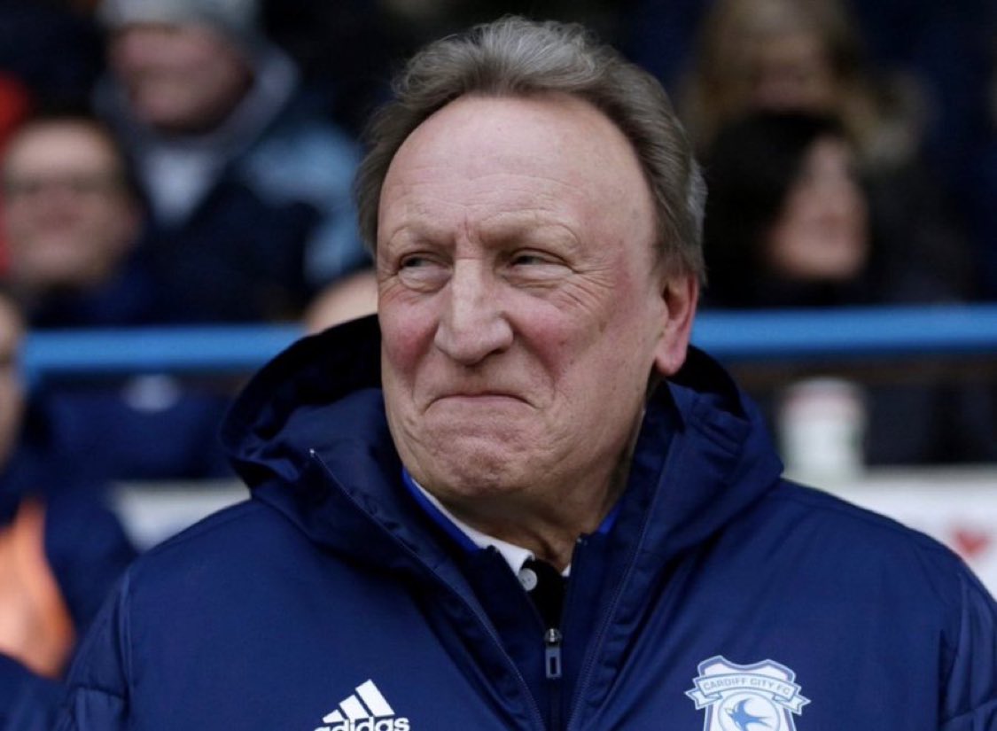 Neil Warnock: "I don't want a minute's silence when I die. I'd like a full minute of chanting "Warnock is a wanker, I’m sure Bristol city fans will oblige”

😂😂😂