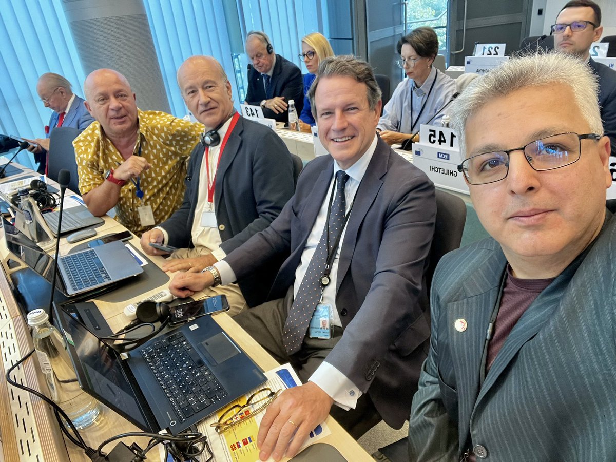Fornea Dumitru (@forneadumitru) on Twitter photo Right now in the framework of the <a href="/EU_EESC/">European Economic and Social Committee</a>’s Plenary Session:
Enlargement Forum, with representatives of the European candidate countries
webcast.ec.europa.eu/eesc-plenary-s…
#EuropeanUnion🇪🇺
#Enlargement
🇦🇱🇦🇲🇧🇦🇬🇪🇲🇩
🇲🇪🇲🇰🇷🇸🇹🇷🇺🇦
#EESCplenary Right now in the framework of the <a href="/EU_EESC/">European Economic and Social Committee</a>’s Plenary Session:
Enlargement Forum, with representatives of the European candidate countries
webcast.ec.europa.eu/eesc-plenary-s…
#EuropeanUnion🇪🇺
#Enlargement
🇦🇱🇦🇲🇧🇦🇬🇪🇲🇩
🇲🇪🇲🇰🇷🇸🇹🇷🇺🇦
#EESCplenary