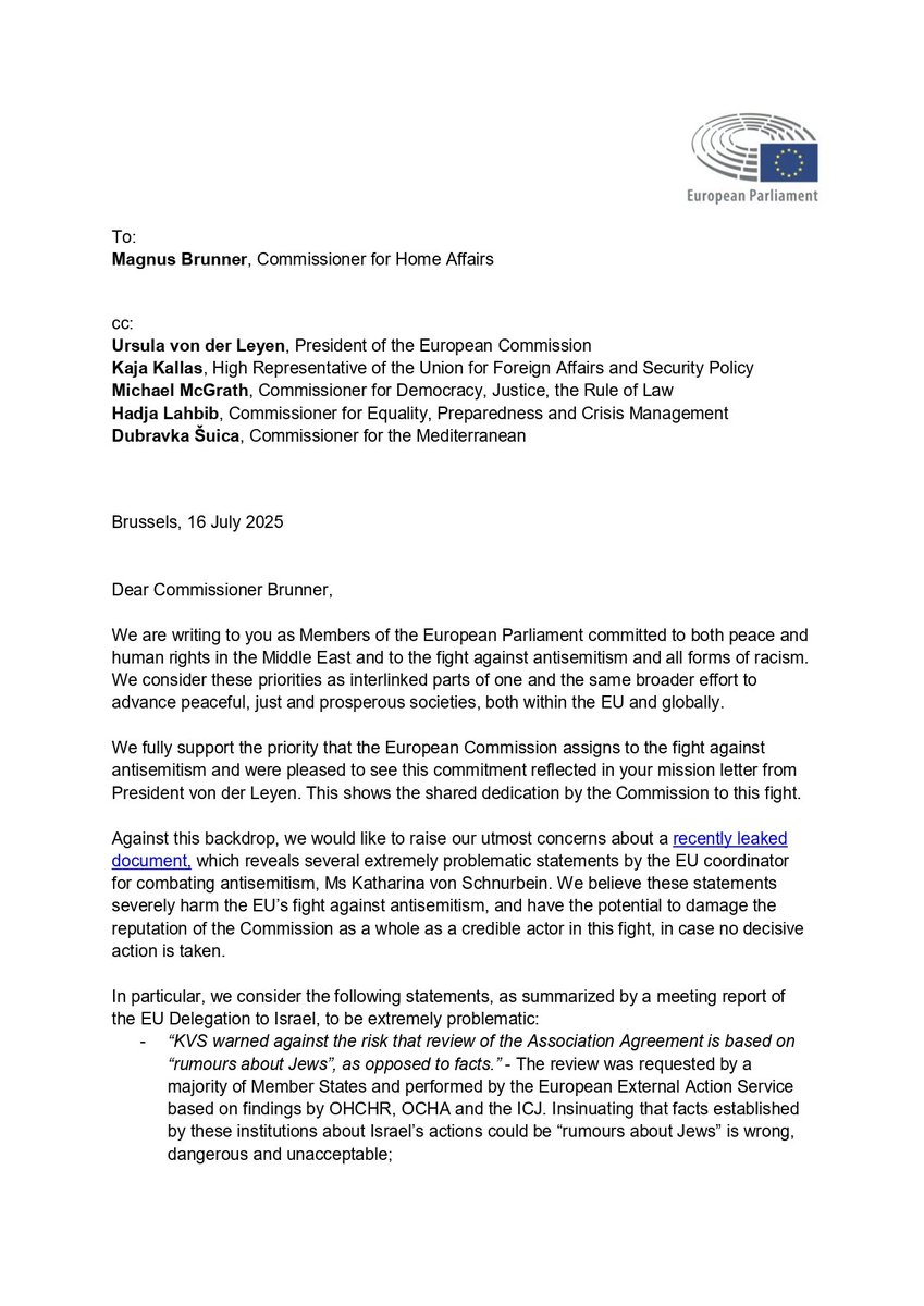Tineke_Strik's tweet image. The EU deserves a credible antisemitism coordinator.
After von Schnurbein's deeply troubling statements - framing bake sales as antisemitic and suggesting that Hamas is behind mass protests across Europe - she lost all credibility.
We call for her immediate replacement 👇