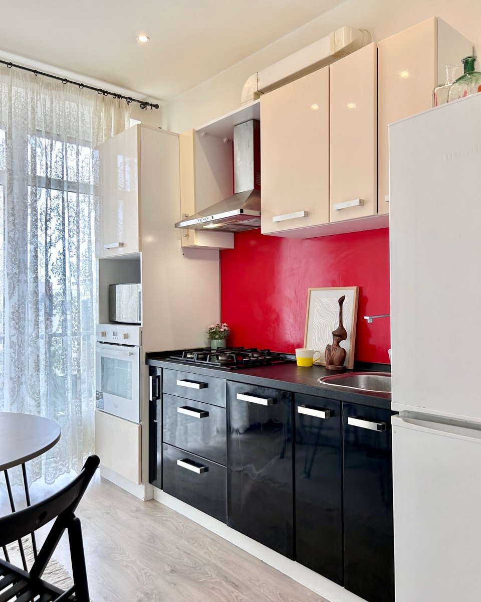 HomeStagingOrg's tweet image. Today we’re featuring HSA Member @maryna_design!

📩 Want to sell or rent faster—and for more? Contact MARYNA DESIGN today. 

#homestagingexpert #propertymarketing #realestatesales #kyivproperty #sellfaster #hsa