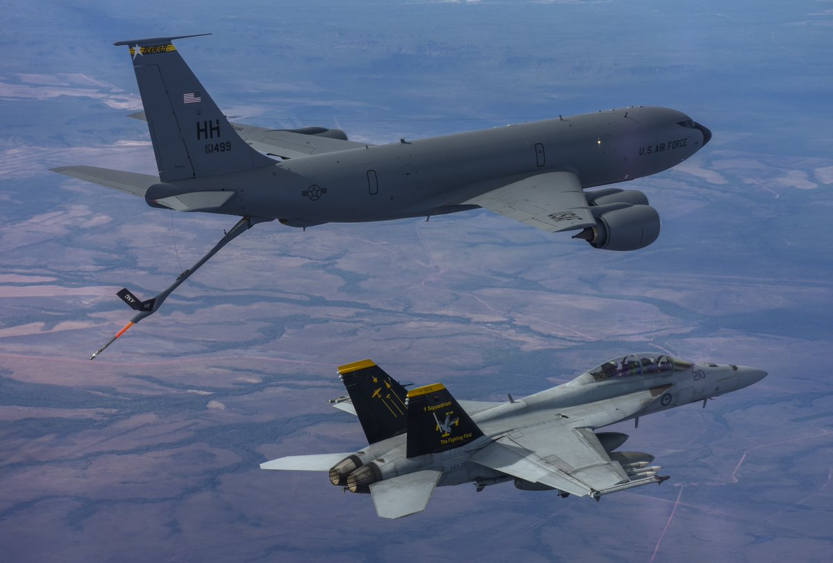 AusAirForce's tweet image. There’s nothing better than flying together. 🤝
During Talisman Sabre 2025 the #AusAirForce, @RoyalAirForce, @USMC, @PACAF took to the world’s premier airspace over the Northern Territory.
TS25 provides #YourADF the opportunity to practice high-end warfighting.